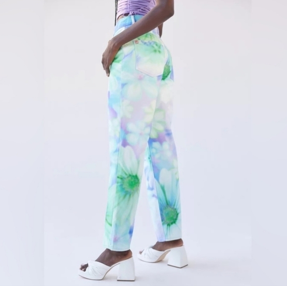 NWT BDG Urban Outfitters Women’s Floral Multicolor Tie Dye Cowboy Jeans Size 27 - Picture 14 of 17